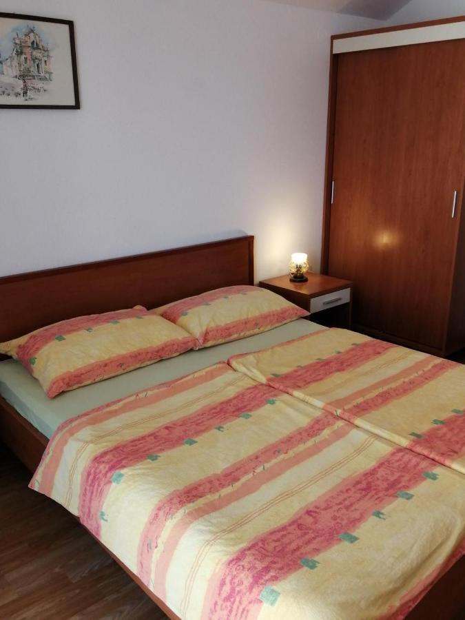 Maribela Apartments โตรกีร์ ภายนอก รูปภาพ