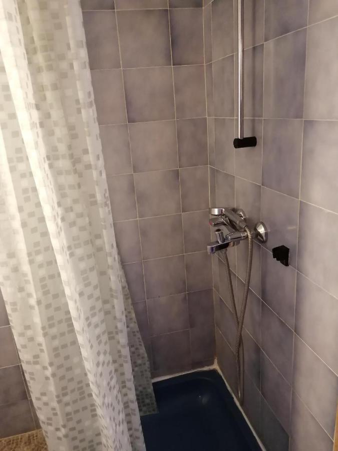 Maribela Apartments โตรกีร์ ภายนอก รูปภาพ