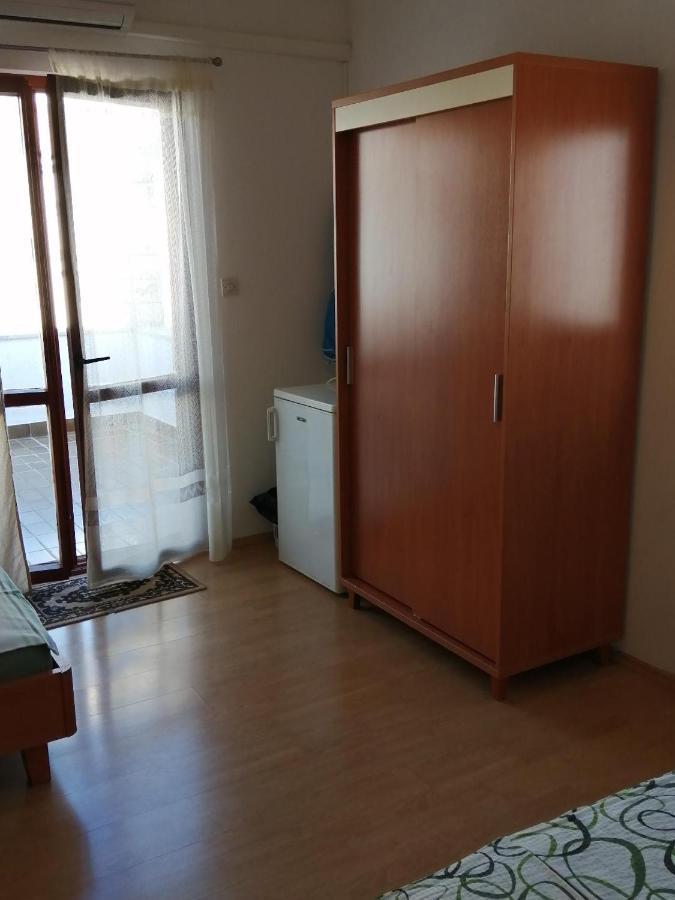 Maribela Apartments โตรกีร์ ภายนอก รูปภาพ